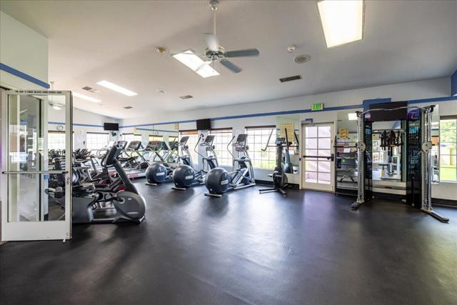 49645 Redford Way, Indio CA: https://media.crmls.org/mediaz/c6c4ec86-05af-4f9d-8812-dfd05e9f5abd.jpg