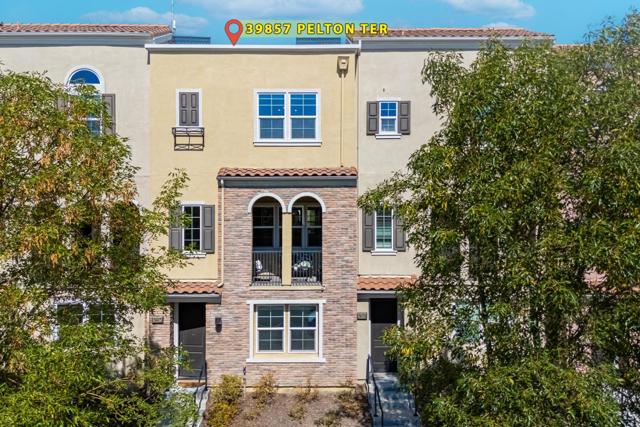 39857 Pelton Terrace, Newark CA: https://media.crmls.org/mediaz/c6c53845-0815-43a2-b8d2-93436671b05d.jpg