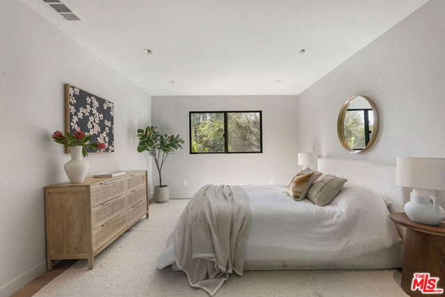 1933 Redcliff Street, Los Angeles CA: https://media.crmls.org/mediaz/c6c6f883-d456-4c59-81b5-f7ea690fcae5.jpg