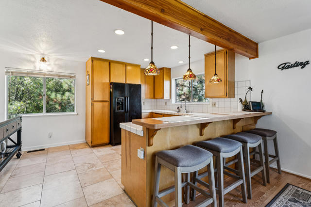 1287 Sequoia Drive, Lake Arrowhead, CA 92352