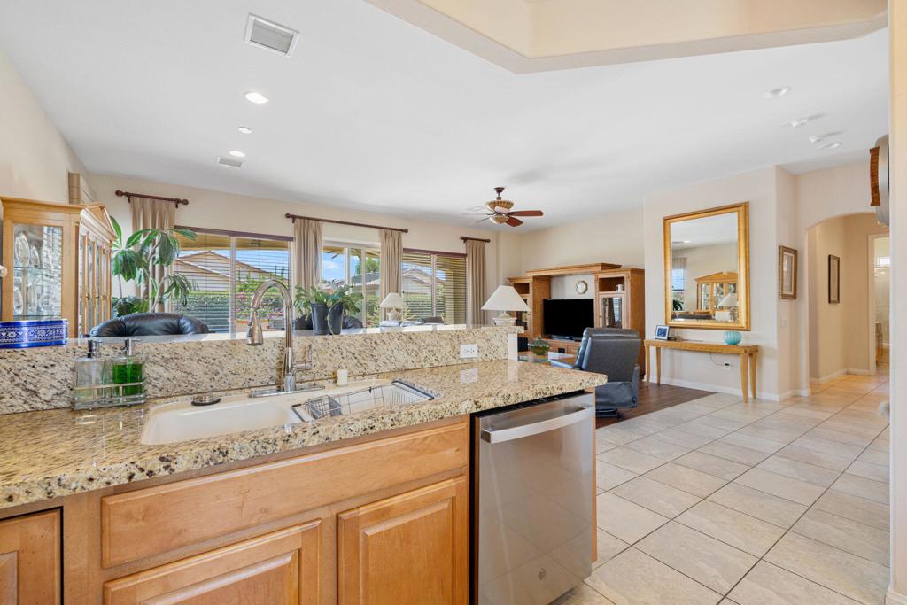 MLS #219133101DA image #15