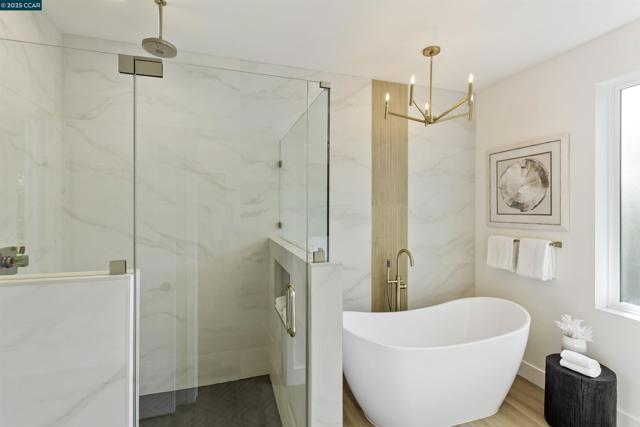 2559 Romley Ln, Alamo CA: https://media.crmls.org/mediaz/c6c8dfcf-e917-4b4d-8dd8-6db2110a597a.jpg