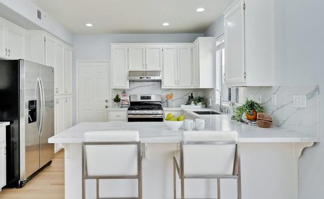 2153 Esperanca Avenue, Santa Clara CA: https://media.crmls.org/mediaz/c6c9fe11-98b2-47c6-8b25-471635312a76.jpg