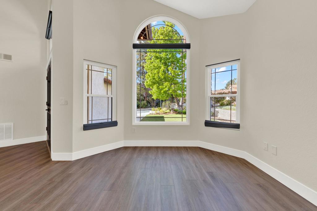 9395 Pipilo St - photo 14