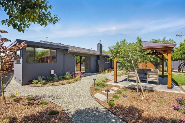 3904 Timberline Drive, San Jose CA: https://media.crmls.org/mediaz/c6ca26f8-932e-41a4-b838-21a5d56d9c3b.jpg
