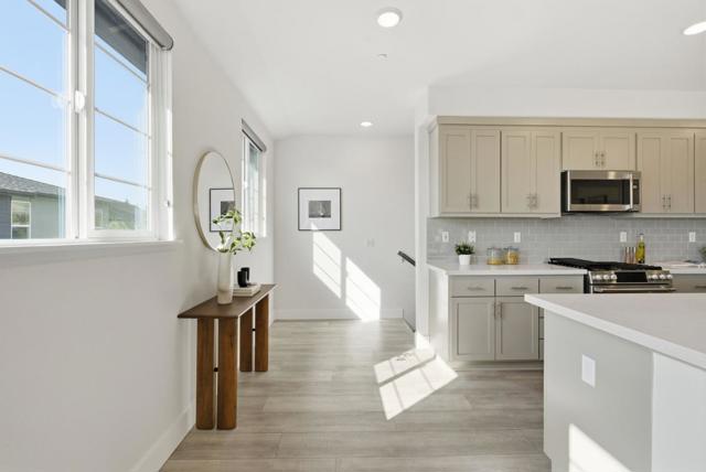 490 Trace Lane, Hayward CA: https://media.crmls.org/mediaz/c6ca99c6-ee0d-4c1c-8daf-7cd14e52573f.jpg