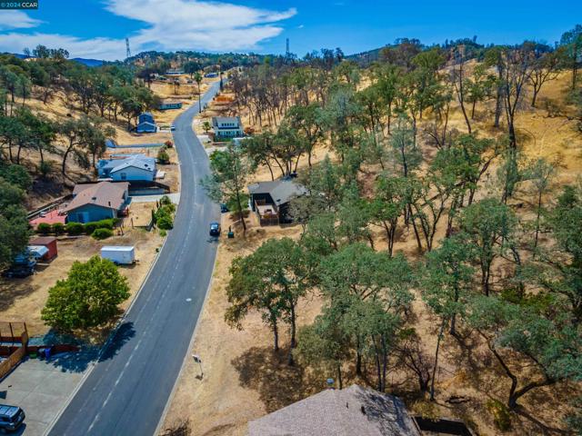 Image 24 of 25 For 1053 Headlands Dr