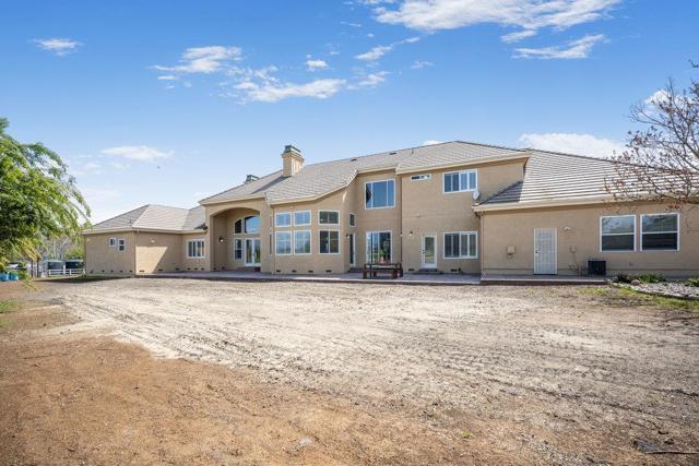 11775 Turlock Avenue, San Martin CA: https://media.crmls.org/mediaz/c6cc2422-07fd-4386-9b6a-630bbf56900d.jpg