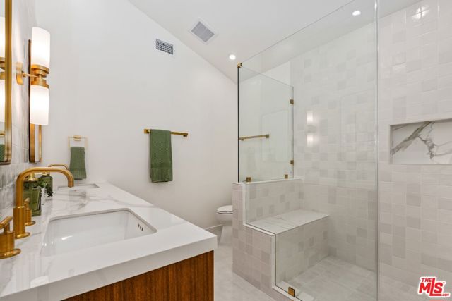 224 N Bundy Drive, Los Angeles CA: https://media.crmls.org/mediaz/c6ccbe7f-4743-414d-ba2f-f48de8cc9425.jpg