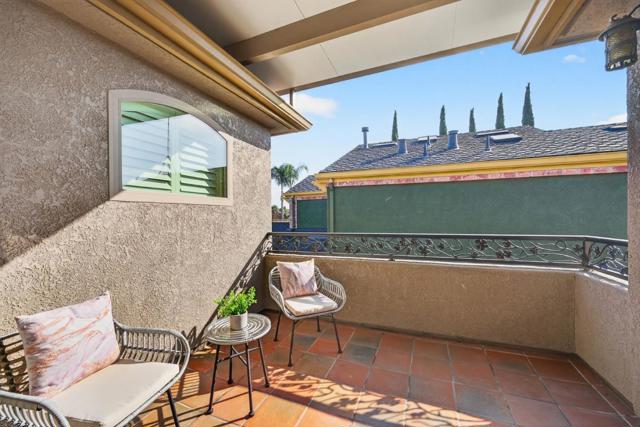 1043 Locust Street, San Jose CA: https://media.crmls.org/mediaz/c6cccf30-6aa9-4aa8-9dd3-c3d60f2a20f2.jpg