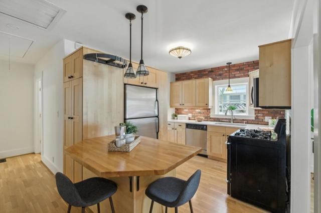 218 N 12th Street, San Jose CA: https://media.crmls.org/mediaz/c6ccd435-038b-4b6e-a543-a84ac6f47d19.jpg
