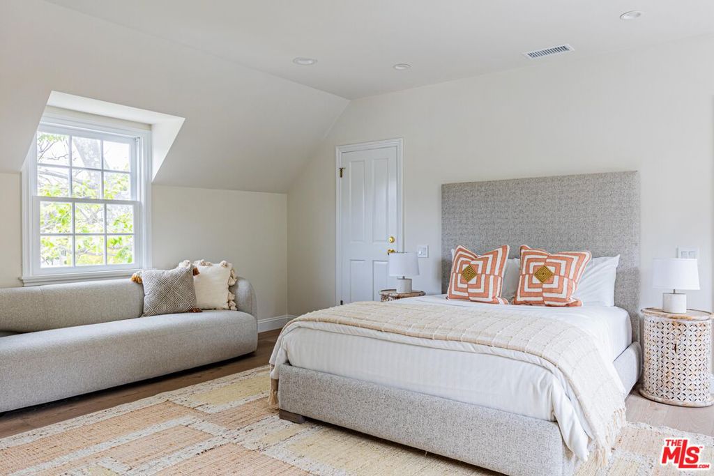 MLS #25528909 img 26