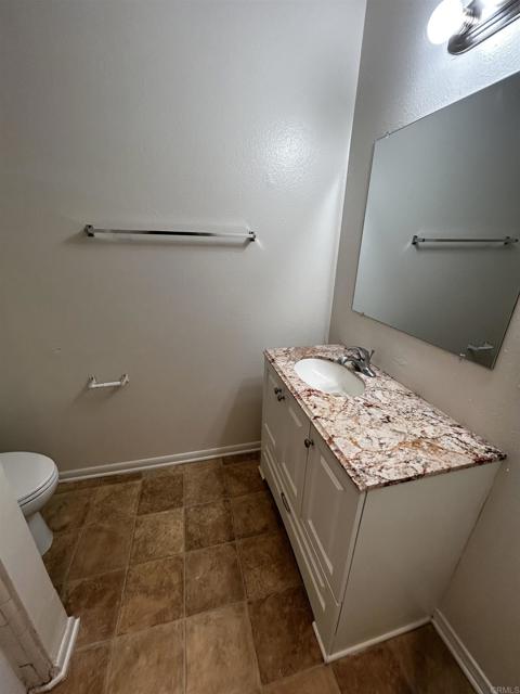 Detail Gallery Image 9 of 11 For 9114 Kenwood Dr a,  Spring Valley,  CA 91977 - 2 Beds | 1/1 Baths