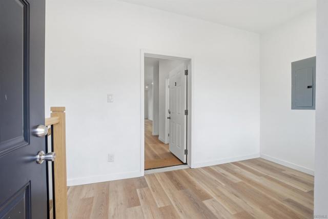490 Lado De Loma Dr #1-4, Vista CA: https://media.crmls.org/mediaz/c6ce1adb-dcc8-4ee9-bc56-8b7f96314c47.jpg