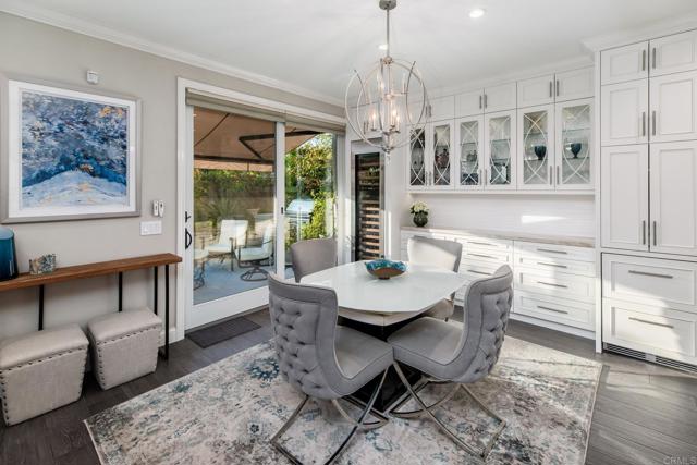 Detail Gallery Image 10 of 46 For 3596 Torrey View Ct, San Diego,  CA 92130 - 4 Beds | 3/1 Baths