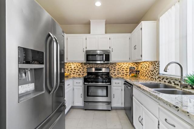 3581 Jasmine Circle, San Jose CA: https://media.crmls.org/mediaz/c6ced57f-f3e2-4e47-b164-167cd088da66.jpg