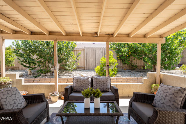 Detail Gallery Image 23 of 35 For 2020 Ironbark Dr, Oxnard,  CA 93036 - 4 Beds | 2 Baths