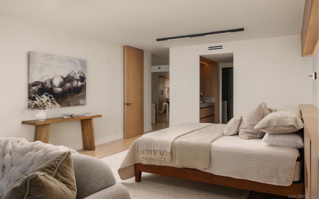 939 Coast - photo 11