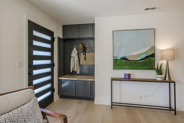 308 B Street, Redwood City CA: https://media.crmls.org/mediaz/c6d0bf5e-b88d-469d-9115-6918e3f82ac6.jpg