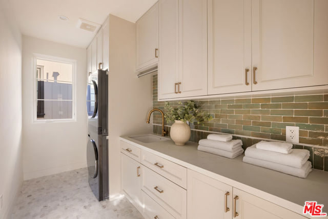657 27th Street photo 25