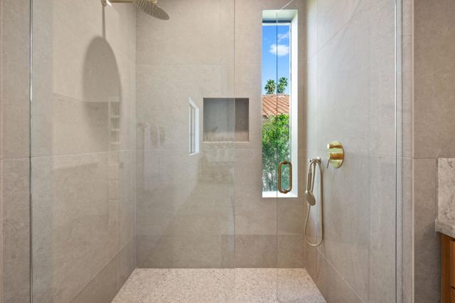 Image 39 of 87 For 45350 Mesa  