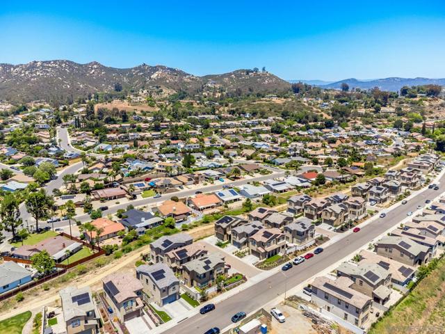 1682 Carol Lee Lane, Escondido CA: https://media.crmls.org/mediaz/c6d2c43e-0511-4d38-bb6a-9ac77ecfe2d7.jpg
