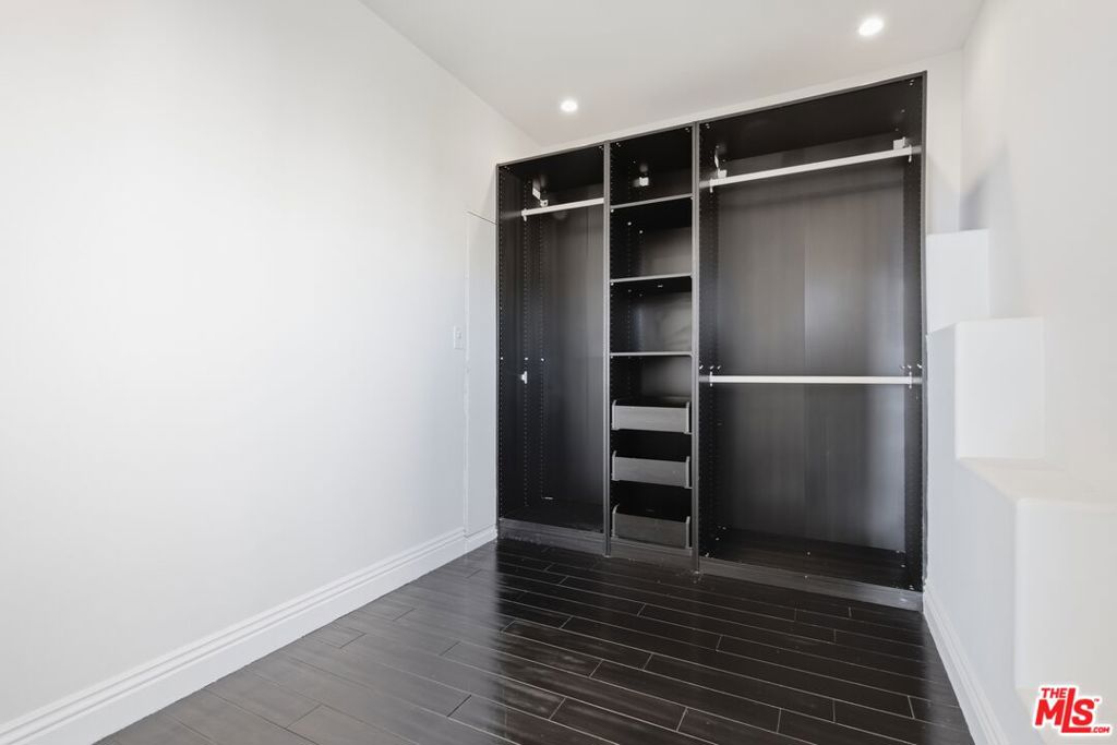 MLS #26838935 image #37