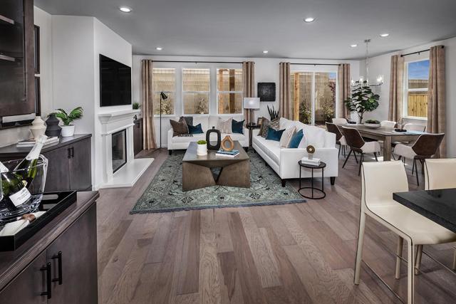 1901 Amaryllis Drive, Hollister CA: https://media.crmls.org/mediaz/c6d417ce-e505-4458-9bb1-123837332024.jpg
