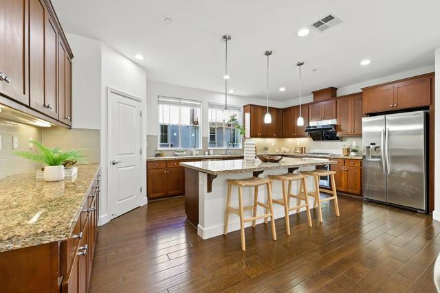 541 Holthouse Terrace, Sunnyvale CA: https://media.crmls.org/mediaz/c6d59a47-86d3-4902-a969-2eec4f4a12cd.jpg