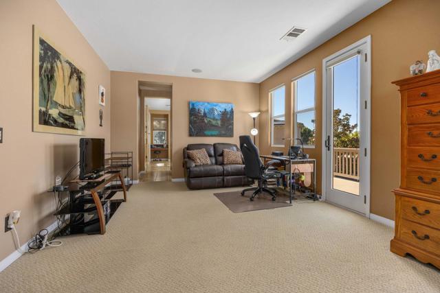 970 Idyllwild Way, San Marcos CA: https://media.crmls.org/mediaz/c6d6ab86-f64a-4b6c-a539-492f3ba24c59.jpg