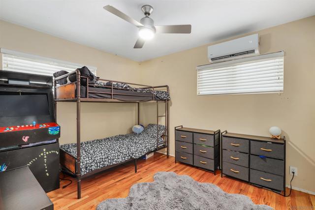 750 Fern St, Escondido CA: https://media.crmls.org/mediaz/c6d77139-f994-4c47-a0ae-430397cdc2cc.jpg