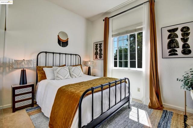 2944 Von Doolen Court, Pinole CA: https://media.crmls.org/mediaz/c6d7748f-1931-4611-870f-9a3011557d0c.jpg