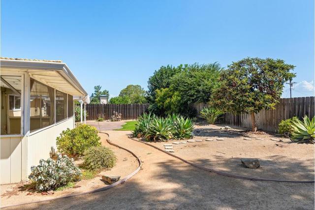 6387 Lake Badin Ave, San Diego CA: https://media.crmls.org/mediaz/c6d7fbe7-3bac-42b9-a748-933bbad185a6.jpg