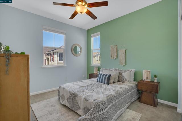 218 Ladybug Ln, Martinez CA: https://media.crmls.org/mediaz/c6d80a7a-bba9-4f72-be89-47c6658fde0e.jpg