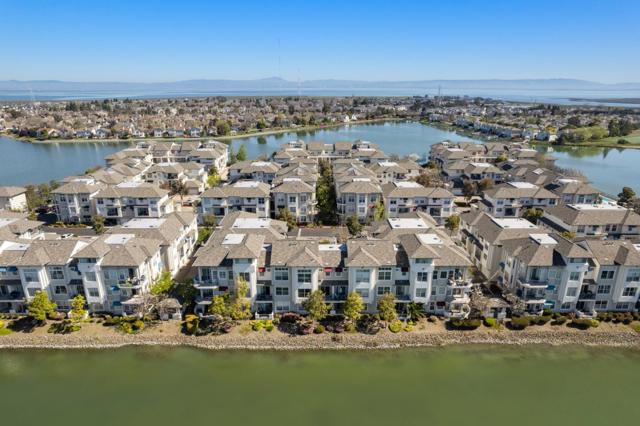 600 Baltic Circle, Redwood City CA: https://media.crmls.org/mediaz/c6d871ab-9f94-4e1d-87c4-e53aa669c3ea.jpg