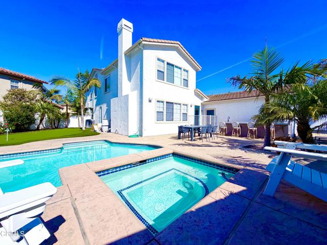 Detail Gallery Image 6 of 44 For 9898 Rhone St, Ventura,  CA 93004 - 4 Beds | 2/1 Baths