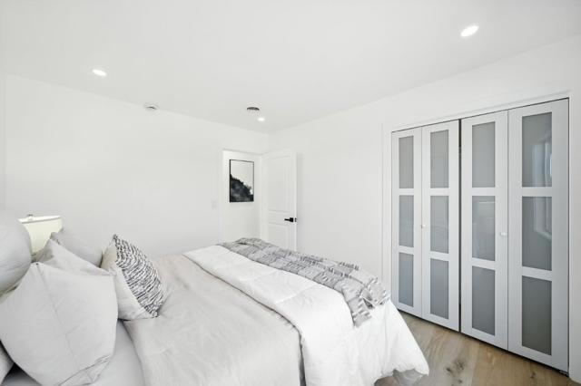 1633 Roberta Drive, San Mateo CA: https://media.crmls.org/mediaz/c6db428c-90c7-40db-be1e-082021a9cb2e.jpg
