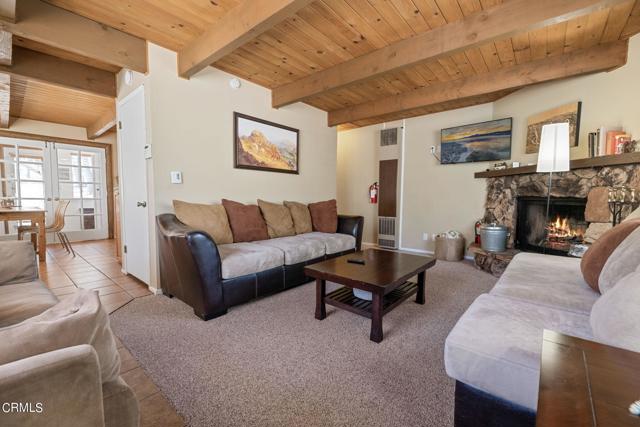 Detail Gallery Image 5 of 25 For 1709 Columbine Dr, Big Bear Lake,  CA 92315 - 2 Beds | 1 Baths