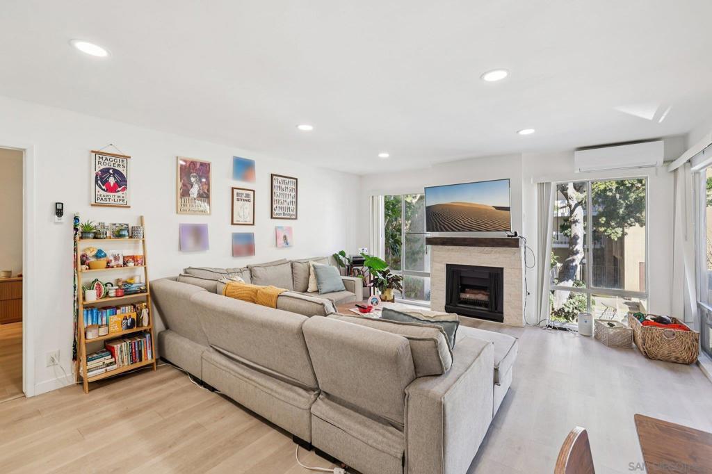 4600 Lamont St - photo 9