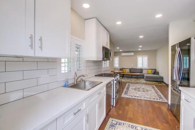 Image 4 of 31 For 1619 Alvarado Street