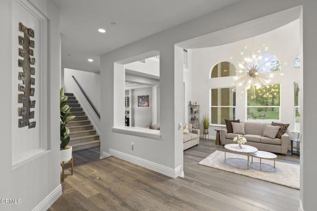 Detail Gallery Image 12 of 73 For 181 via Sandra, Newbury Park,  CA 91320 - 5 Beds | 6/1 Baths