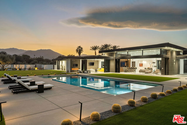 80885 Vista Bonita Trail, La Quinta CA: https://media.crmls.org/mediaz/c6dcd00a-83db-4481-bd20-dd6b14ed4d66.jpg