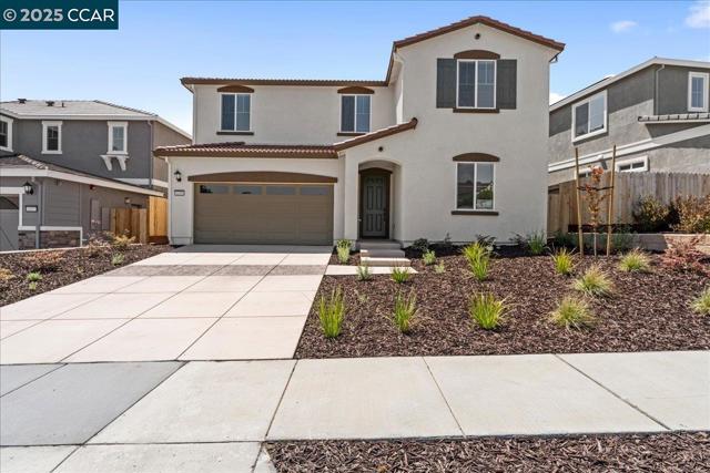 4207 Markovich Ct, Richmond CA: https://media.crmls.org/mediaz/c6df2b2d-0e2a-455c-9094-c2cf70bf3cd5.jpg