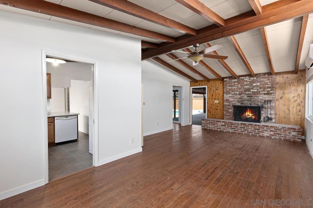 MLS #240021566SD image #2