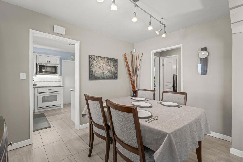 3919 69th - photo 12