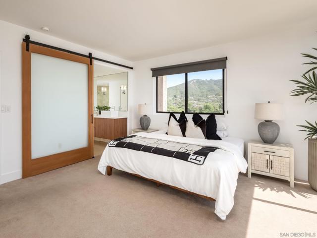 2500 Torrey Pines Rd, La Jolla CA: https://media.crmls.org/mediaz/c6e1e821-b95f-400e-9755-f829ede01a7c.jpg