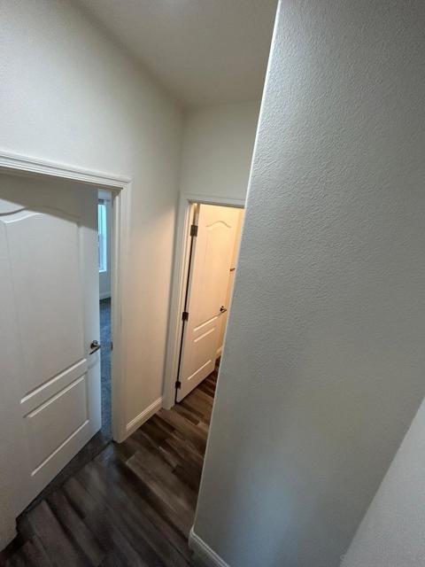 Image 39 of 59 For 8975 Lamar St