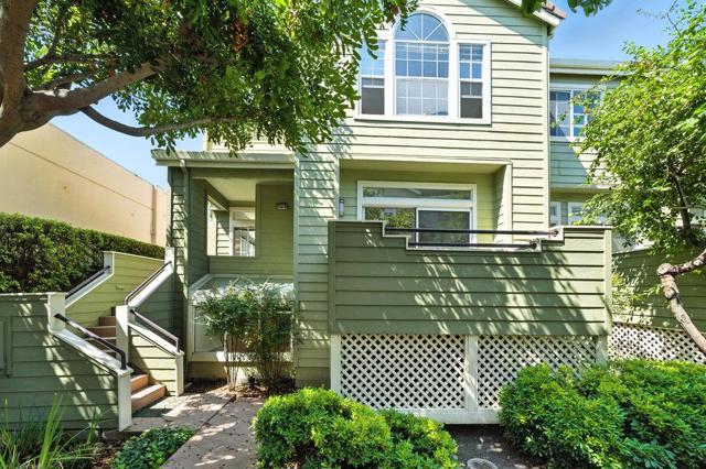 1151 La Rochelle Terrace, Sunnyvale CA: https://media.crmls.org/mediaz/c6e34bde-cece-4318-bf68-2ce103629353.jpg