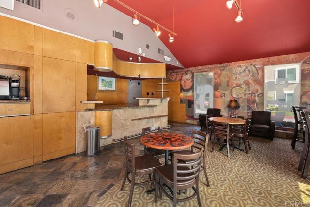 Detail Gallery Image 43 of 53 For 7565 Charmant Dr #512,  San Diego,  CA 92122 - 2 Beds | 2 Baths
