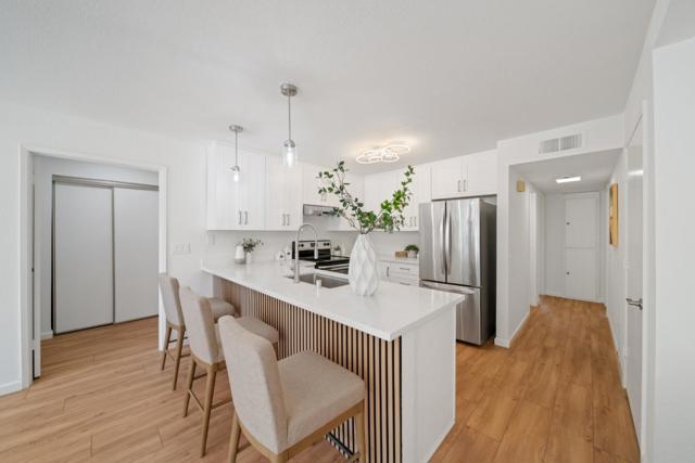509 Sierra Vista Avenue, Mountain View CA: https://media.crmls.org/mediaz/c6e6666a-320d-40b1-a052-f30b7da0383b.jpg